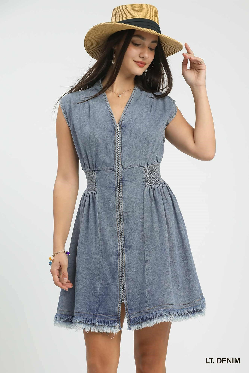 Sale Stone Wash Sleeveless Denim Dress w/Zipper – Distinctively Hers