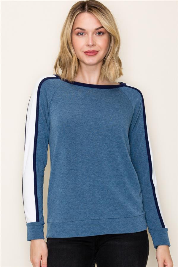 Final Sale Long Sleeve Color Trimmed Crew Neck Top Teal