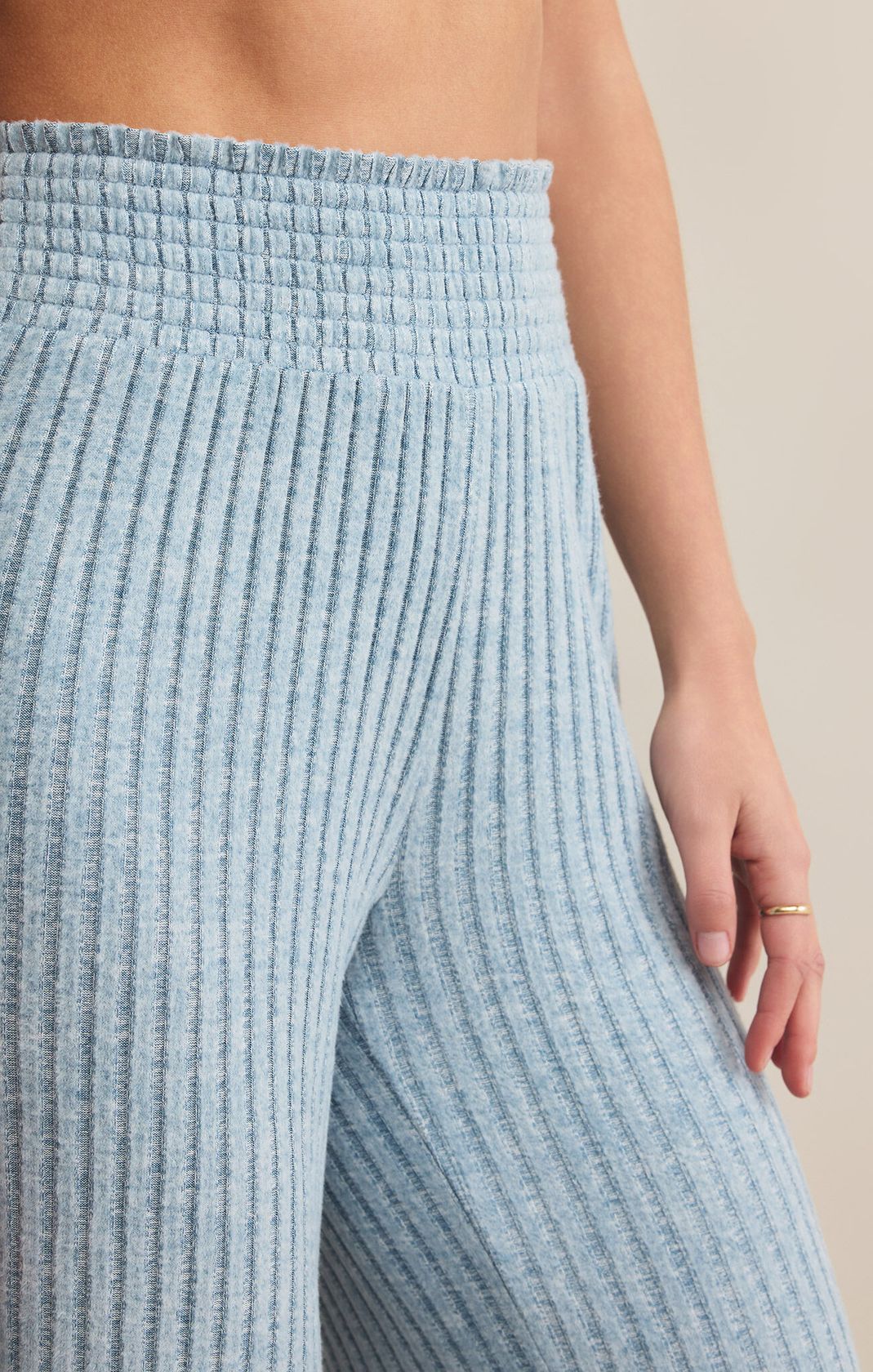 Dawn Smocked Rib Pant Light Denim