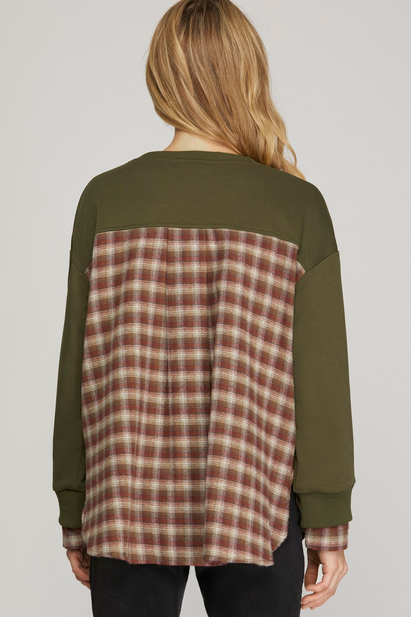 Long Sleeve Sweatshirt w/Contrast Plaid Top