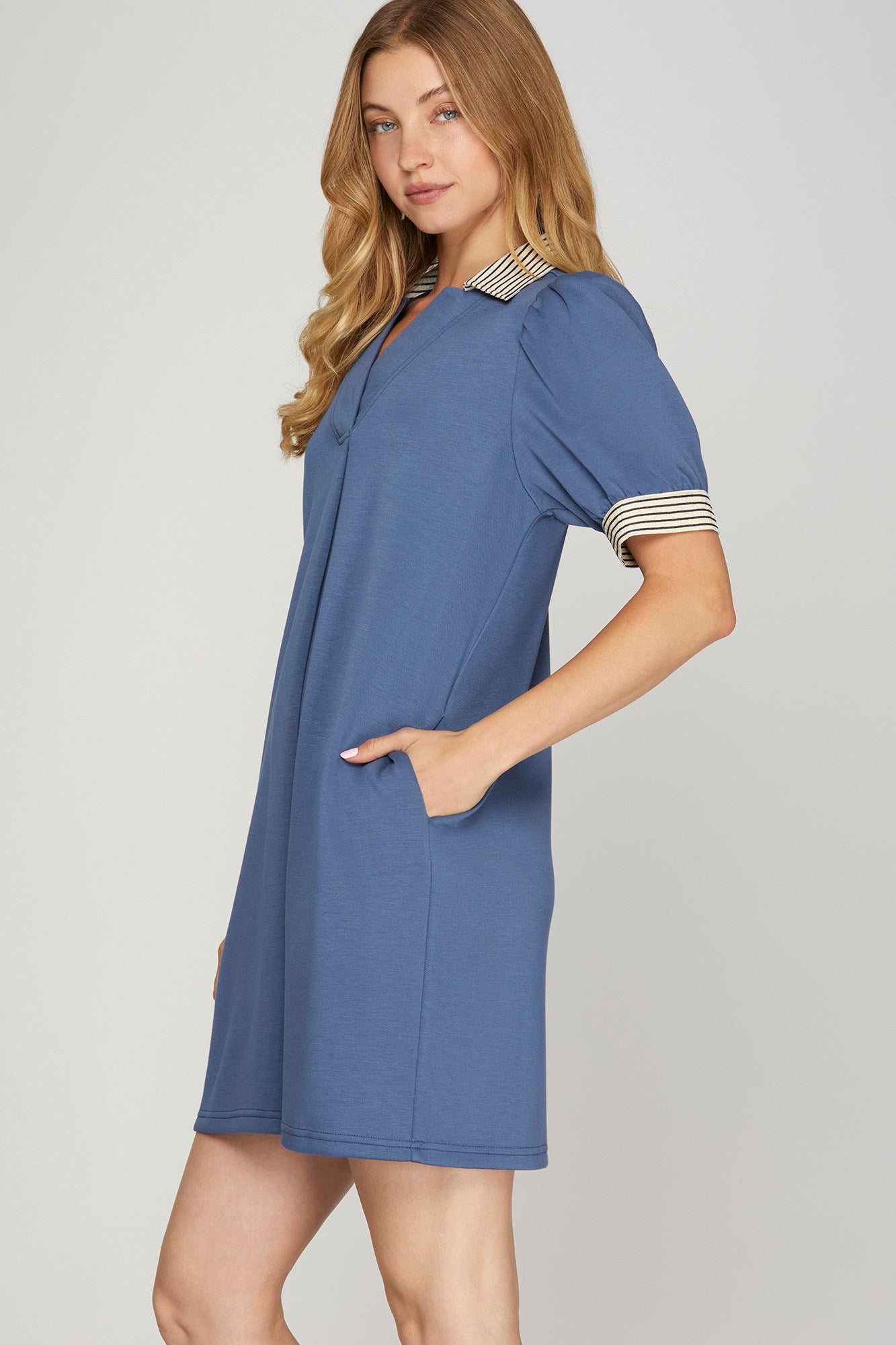 Sale Short Sleeve Collared Dress w/Stripe Contrast