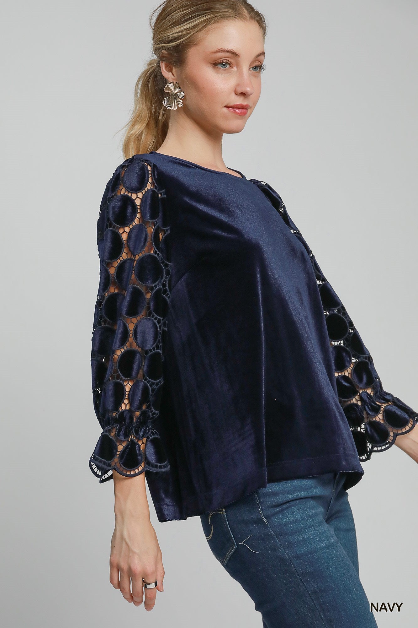 3/4 Dotted Velvet Lace Sleeve Top Navy