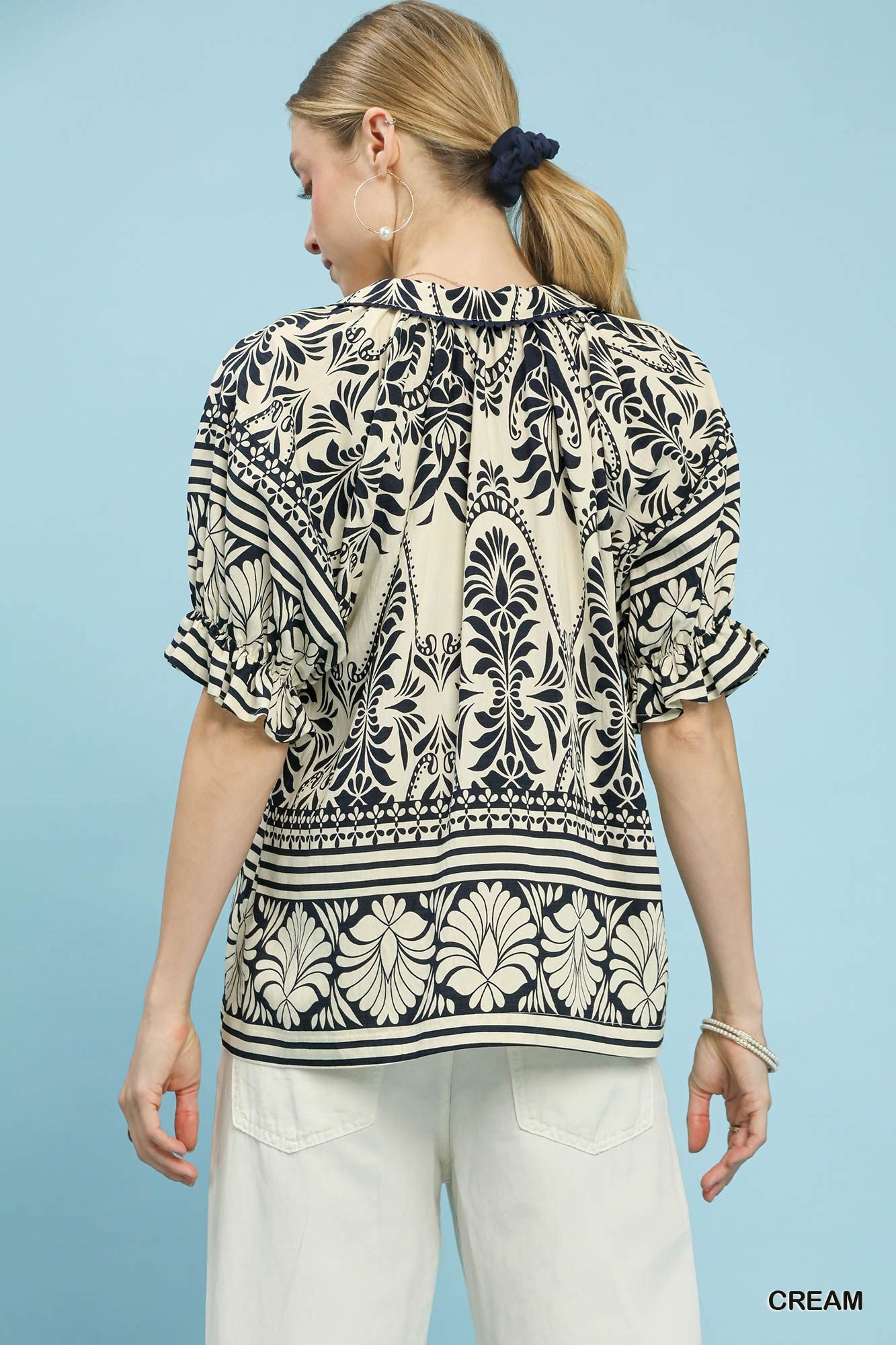 Short Sleeve Boarder Print Top
