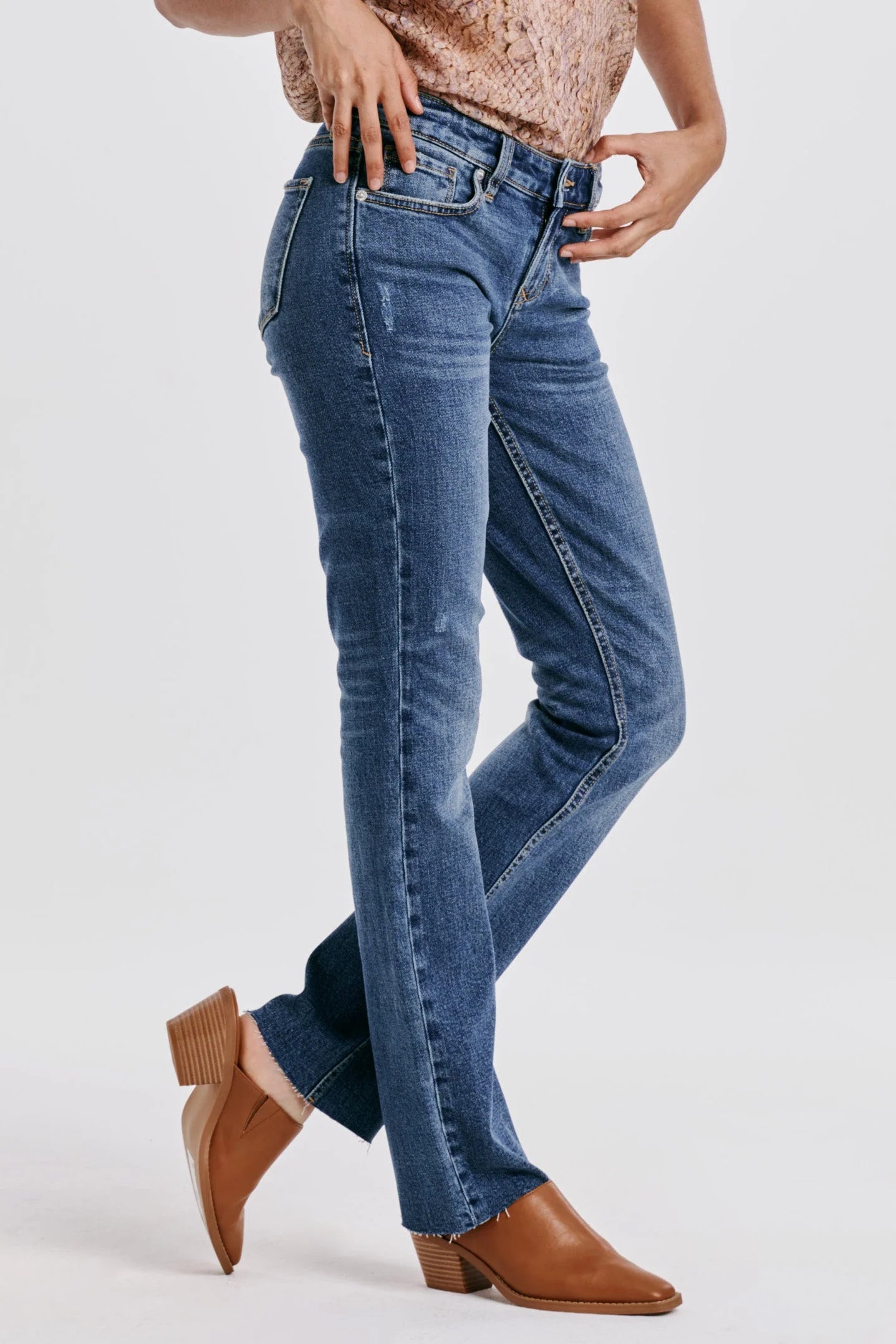 Playback Mid-Rise Slim Straight Jeans Everett