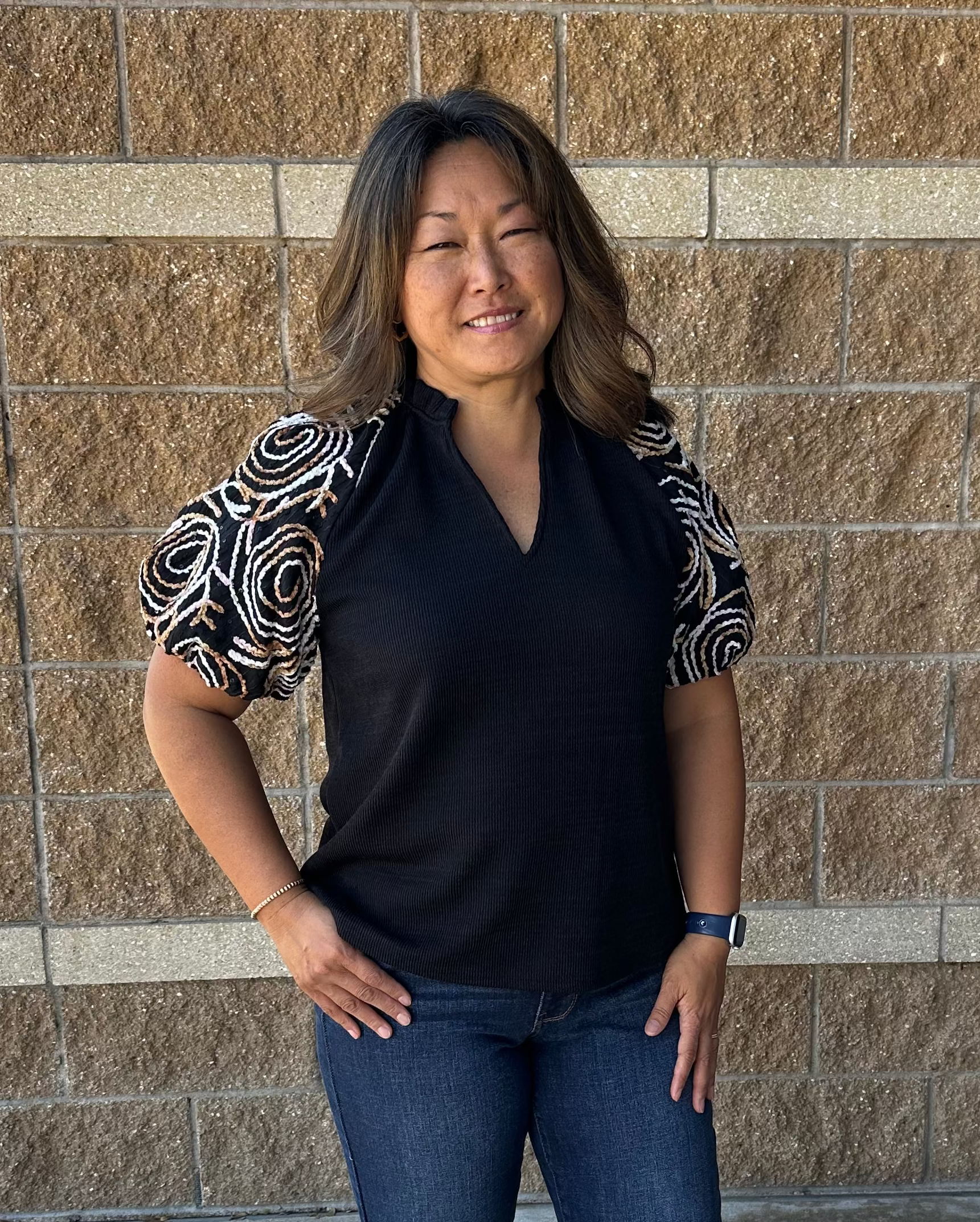 Embroidered Detail Puff Sleeve V-Neck