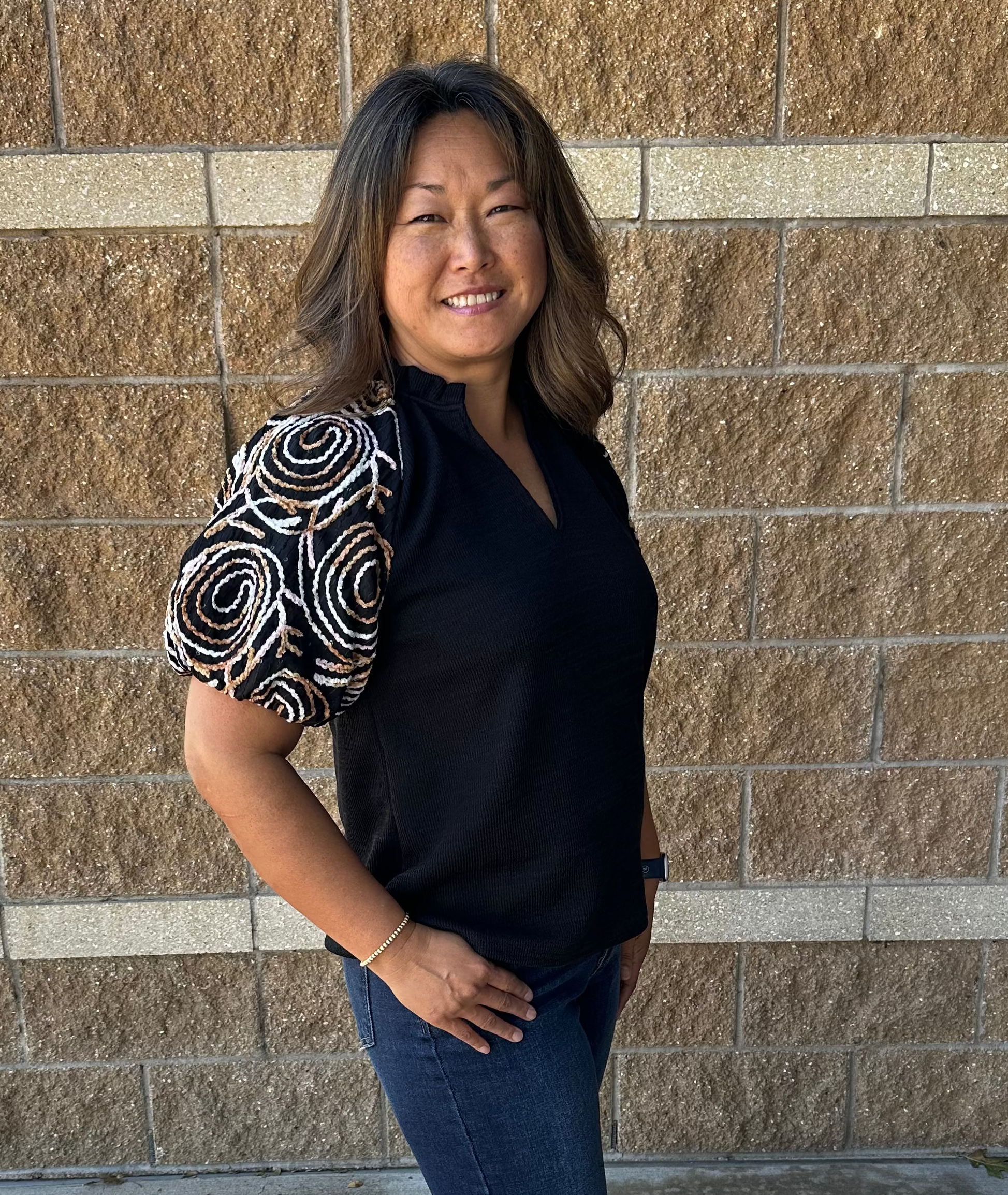 Embroidered Detail Puff Sleeve V-Neck