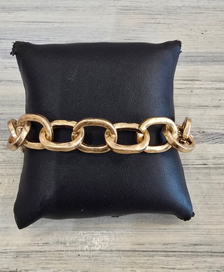 All That Glitz Jewelry - Bracelets Hammered Chain Link w/Double Cross Toggle Bracelet