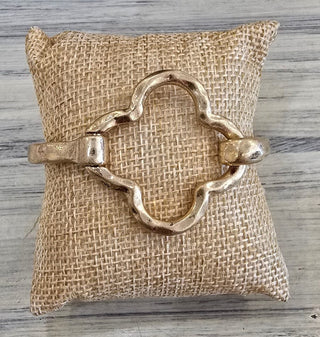 All That Glitz Jewelry - Bracelets Hammered Clover Hinged Bracelet Gold