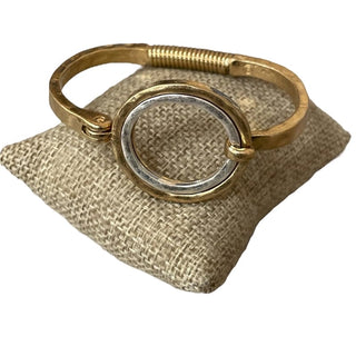 All That Glitz Jewelry - Bracelets Matte Gold Hammered Circle Bracelet w/Two Tone Design
