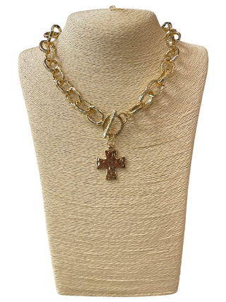 All That Glitz Jewelry - Necklaces Hammered Shinny Gold Link Necklace w/Cross Toggle