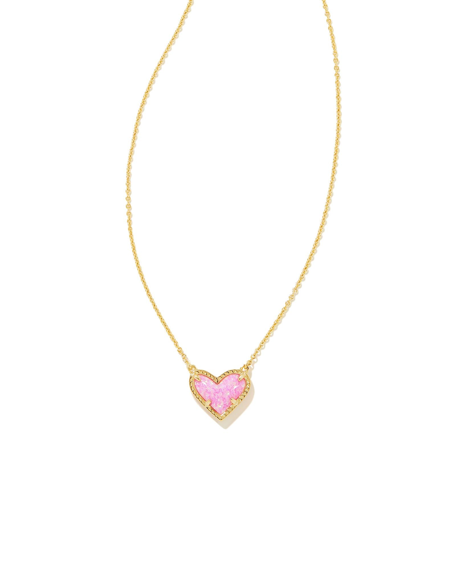 Ari Heart Pendant Necklace Bubblegum Pink
