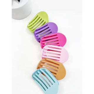Love and Repeat Accessories - Hair Accessories Playful Colors French Design Flat Hair Claw Clips