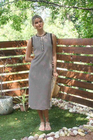 Blu Pepper Dresses Sm Stripe Henley Tank Knit Midi Dress Brown