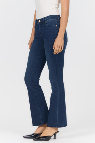 Dear John bottoms - Jeans 25 Jaxtyn Bootcut Mid-Rise Clean Hem Jeans Princess