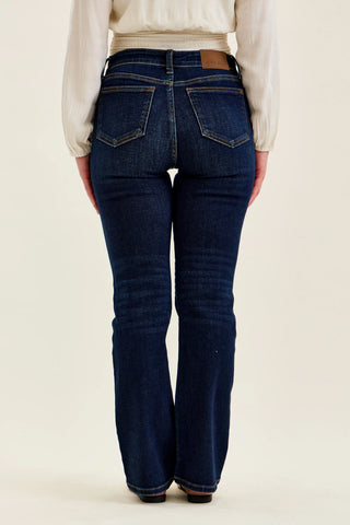 Judy Blue Bottoms Mid-Rise Petite Dark Wash Bootcut Jeans