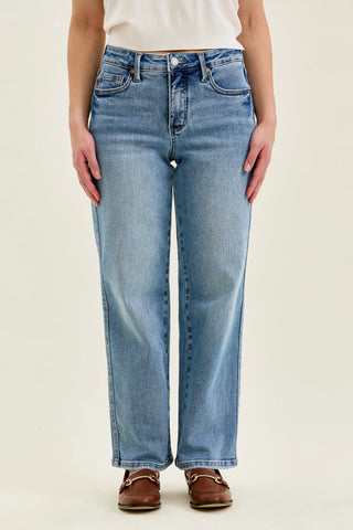 Judy Blue Bottoms - Pants 24 Mid-Rise Petite Tummy Control Straight Leg Vintage Wash