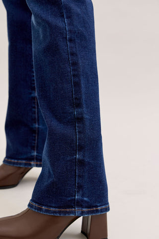 Judy Blue Bottoms - Pants Mid-Rise Straight Jeans - Long