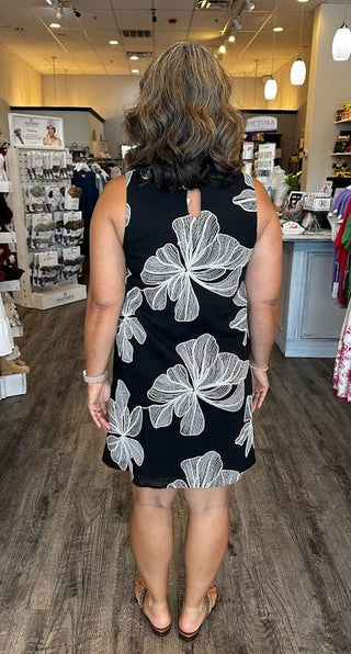 THML Dresses Sleeveless Floral Embroidery Detail Dress Black