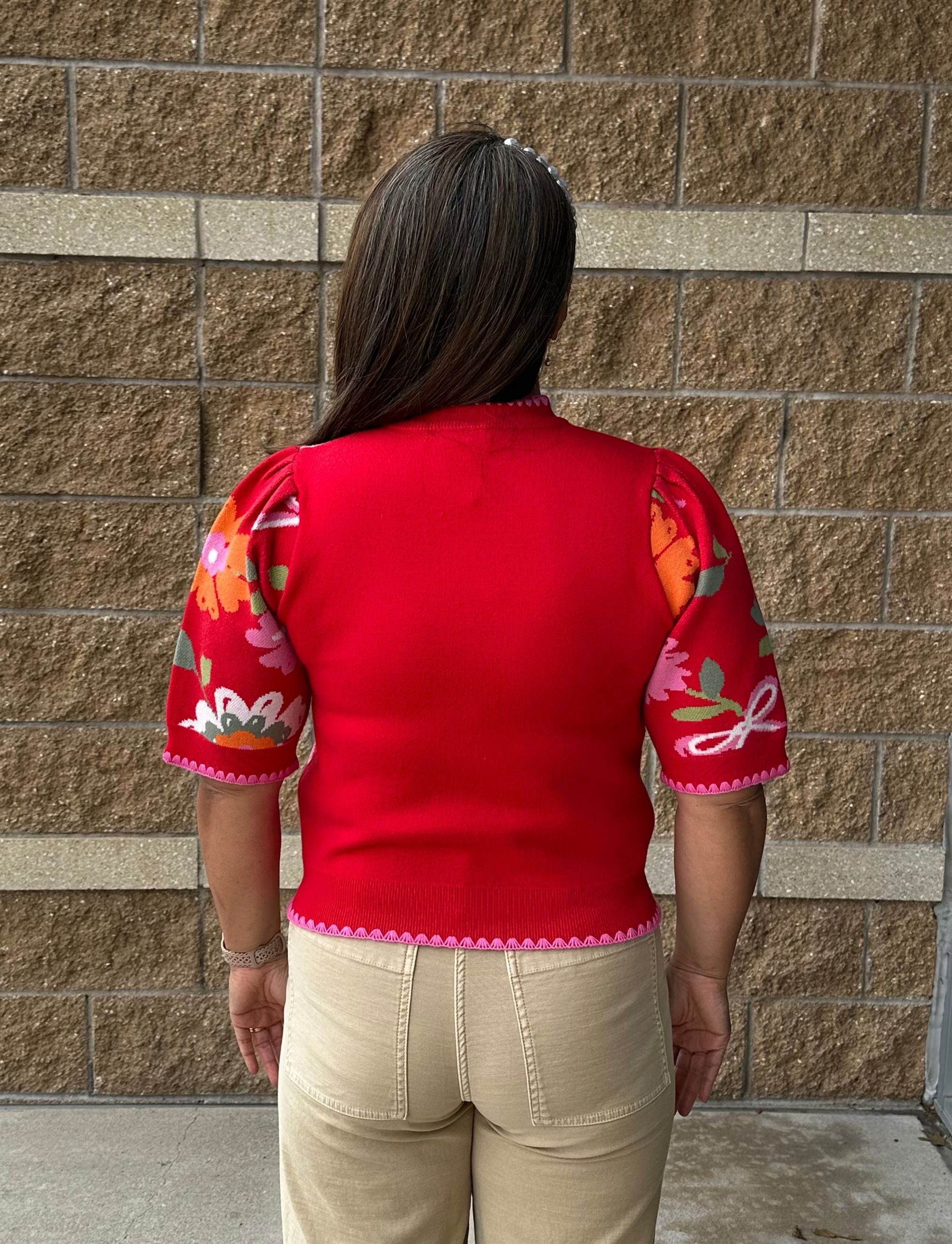 THML Tops - Sweaters Short Sleeve Floral Print Sweater