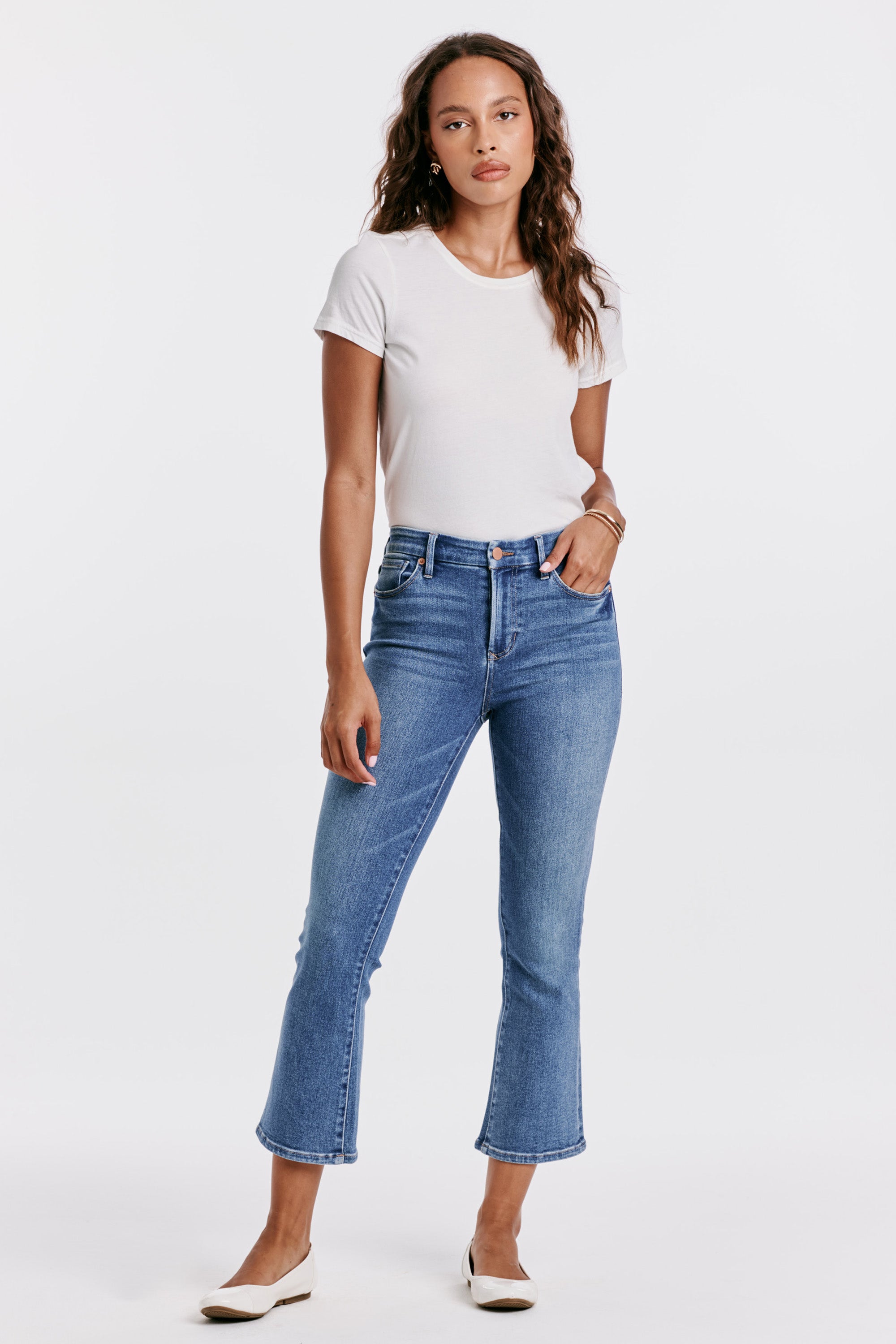 Jeanne Super High Rise Cropped Flair Jeans Wexford