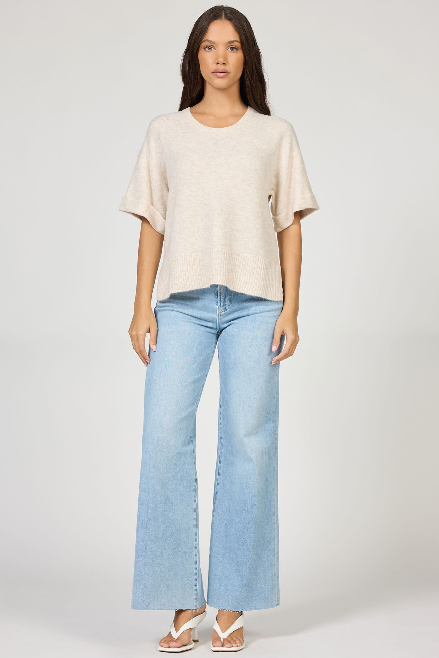 Catrina Crew Neck Short Sleeve Sweater Oatmel