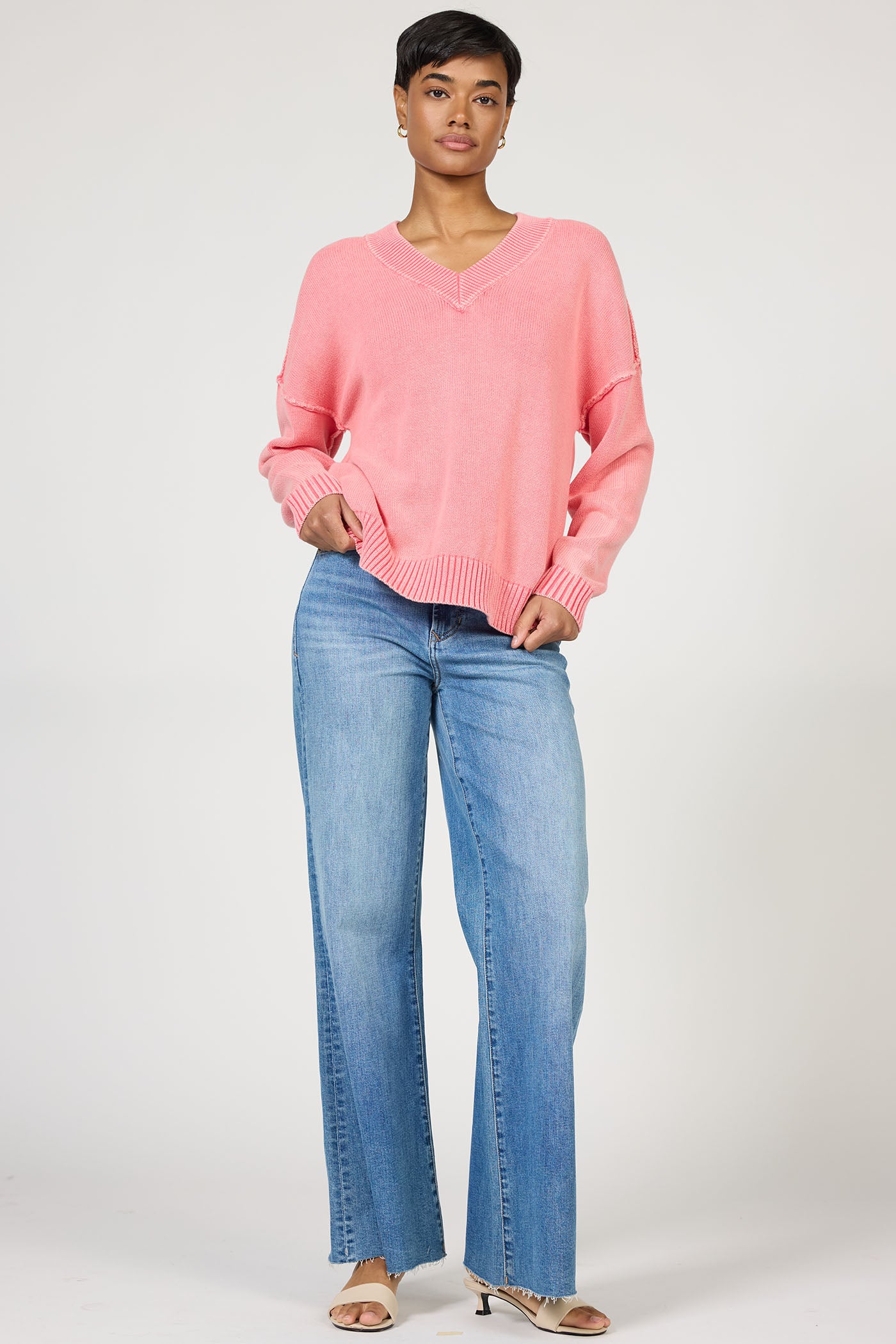 Vienna V-Neck Long Sleeve Sweater Grenadine